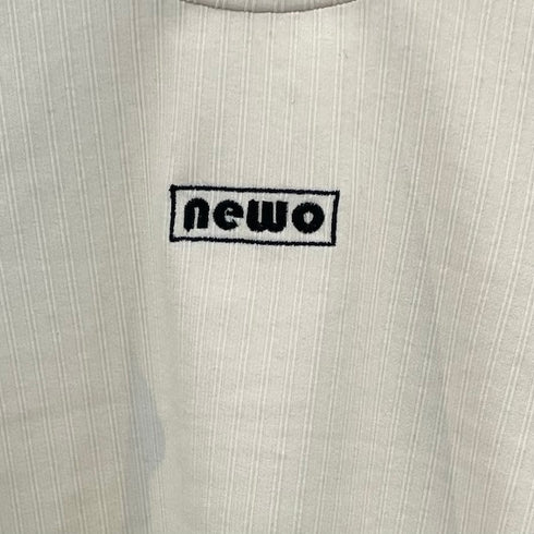 【S/M】★NEWO/ネオ★刺繍コンパクトTシャツ(3224107w)